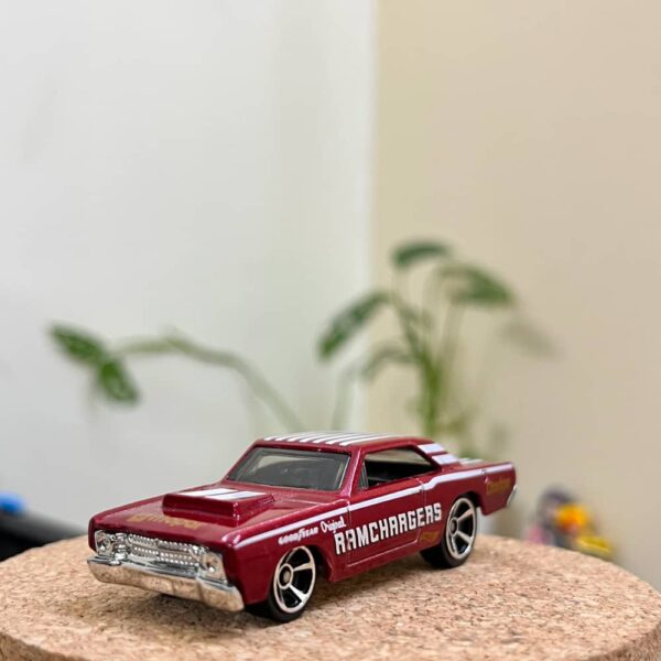 Hot Wheels 68 Dodge Dart