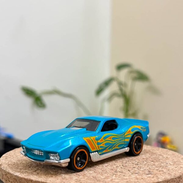 Hot Wheels Flames Blvd. Bruiser