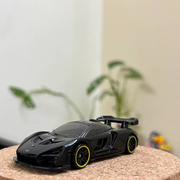 Hot Wheels McLaren Senna - Black (Uncarded)