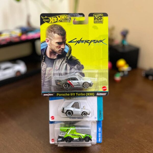 Cyberpunk 2077 Porsche 911 Turbo combo