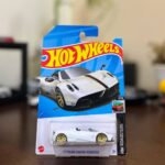 17 Pagani Huayra Roadster White