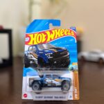 hot wheels 19 Chevy Silverado Trail Boss LT
