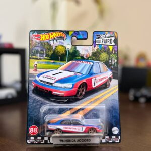 Hot Wheels Boulevard 1996 Honda Accord – Premium 1:64 Die-Cast JDM Import