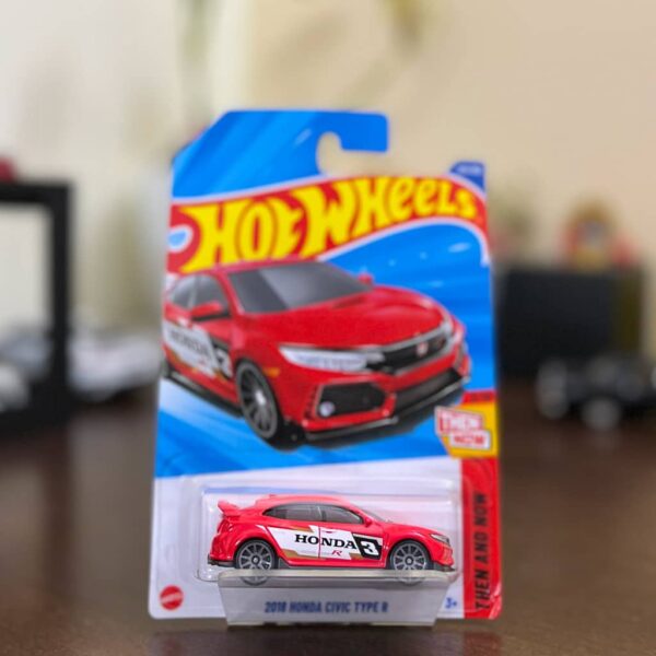 Hot Wheels Imported 2018 Honda Civic Type R Front View