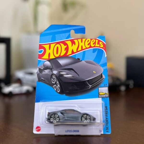 Hot Wheels Lotus Emira