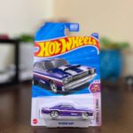 Hot Wheels ’68 Dodge Dart – Compact Kings Series 1:64 Die-Cast (Imported)