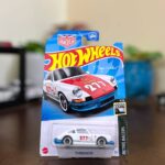 Hot Wheels ’71 Porsche 911 White – Retro Racers 9/10 | 1:64 Die-Cast (Imported)