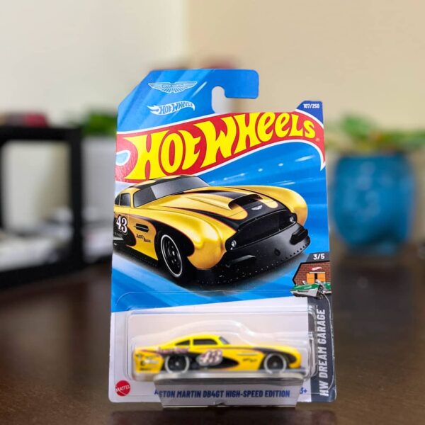 Hot Wheels Aston Martin DB4 GT – HW Dream Garage 1:64 Die-Cast (Imported)
