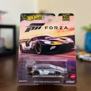 Hot Wheels Premium 2016 Ford GT Race (FORZA) Pop Culture die-cast model in black.