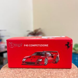 Bburago Ferrari F40 Competizione – Race + Play 1:64 scale red die-cast model