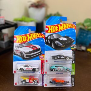 Hot Wheels Ford vs Porsche vs Kia Combo