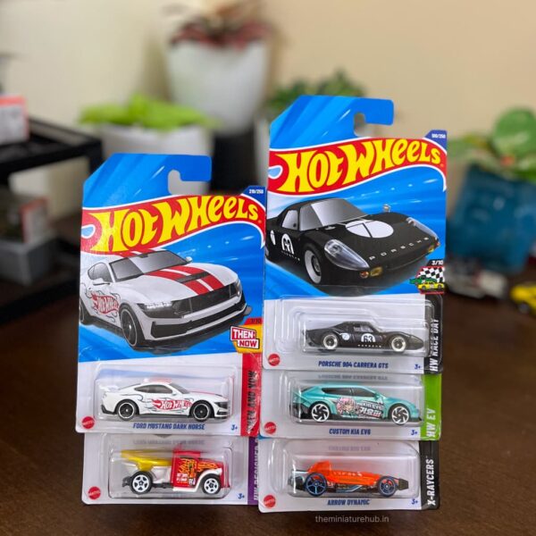 Hot Wheels Ford vs Porsche vs Kia Combo