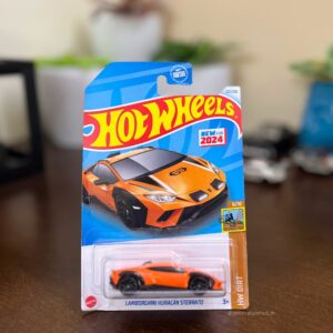 Hot Wheels Lamborghini Huracan Sterrato Orange Diecast Car 1:64 USA Card Imported