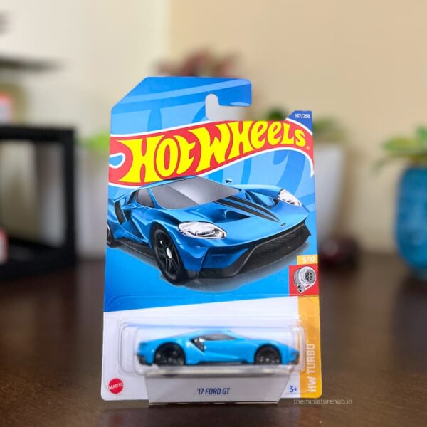 Hot Wheels '17 Ford GT Blue with Black Stripes