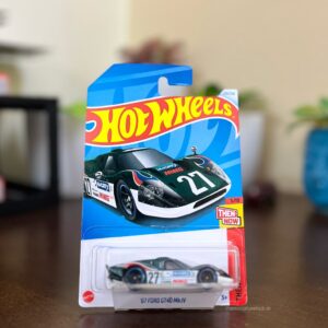 Hot Wheels ’67 Ford GT40 Mk.IV Green Then & Now