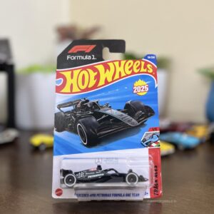Hot Wheels Mercedes-AMG F1 Petronas Formula One Team car – Track Aces 2025 Mainline