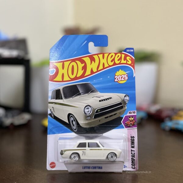 Hot Wheels Lotus Cortina Off-white with Green Stripes – 2025 Compact Kings series