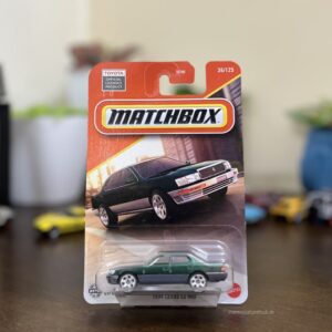 Matchbox 1994 Lexus LS 400 die-cast model in Metallic Dark Green – MBX Highway Series