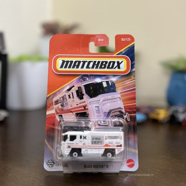Matchbox Blaze Buster II 1:64 die-cast fire engine model 03/125