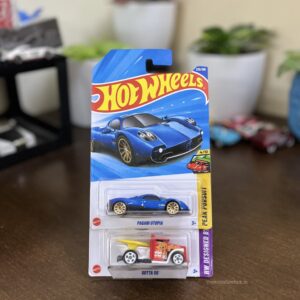 Hot Wheels Pagani Utopia & Gotta Go Pack of 2