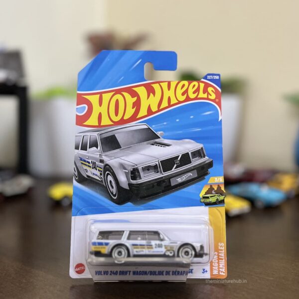 Hot Wheels Volvo 240 Drift Wagon Black “Speed Wagon” – 2025 Wagons series