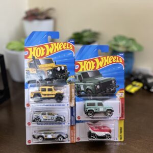 Hot Wheels Pack of 5 featuring Land Rover Defender Double Cab, Land Rover Defender 90, Pontiac Aztek Custom, El Segundo Rallye, and Sushi Tuner