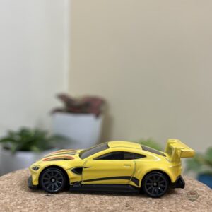 Aston Martin Vantage GTE