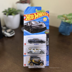 Hot Wheels McLaren W1, Pontiac Aztek Custom & Kick Kart