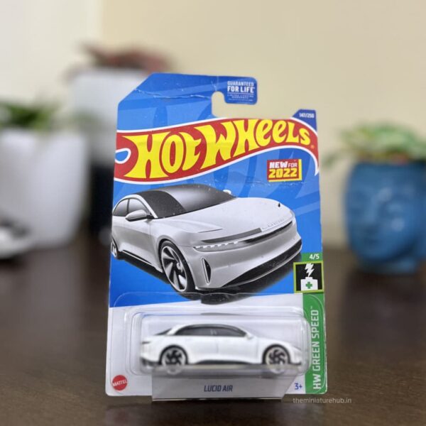 Hot Wheels Lucid Air USA Card Imported Damaged Card Veins White HW Green Speed 1:64 – The Miniature Hub