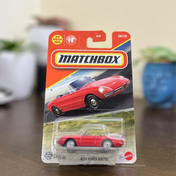 Matchbox Alfa Romeo Duetto Red 60/125 Diecast Car