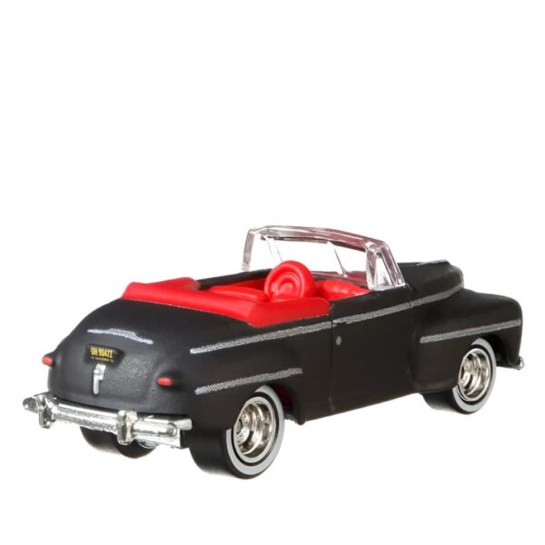 Hot Wheels Back to the Future Ford Super De Luxe Pop Culture Premium (Imported)