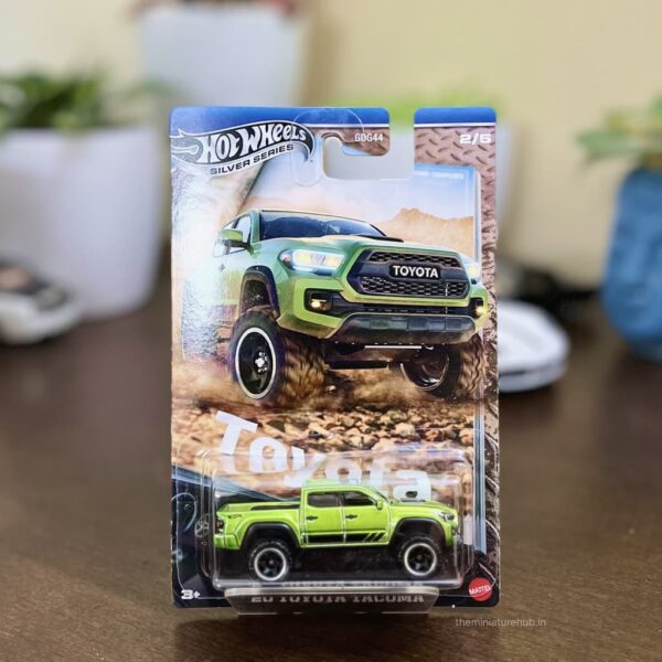Hot Wheels Silver Series 20 Toyota Tacoma 1:64 die-cast truck