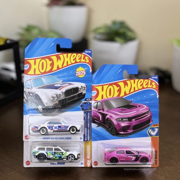 Hot Wheels Dodge Charger Jaguar XJ-C Track Dwagon pack of 3