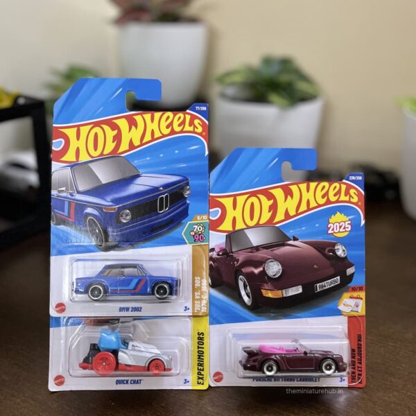 Hot Wheels Porsche 911 BMW 2002 Quick Chat pack of 3