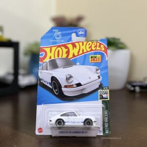 Hot Wheels Porsche 911 Carrera RS 2.7 white Retro Racers 8/10 USA card