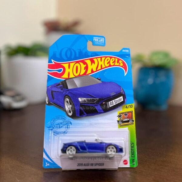 Hot Wheels 2019 Audi R8 Spyder Blue HW Exotics USA card imported