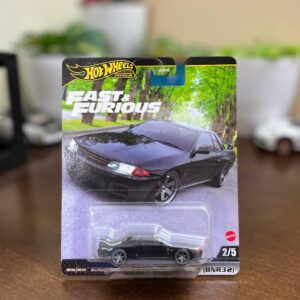 Hot Wheels Nissan Skyline GT-R BNR32 black Fast and Furious imported