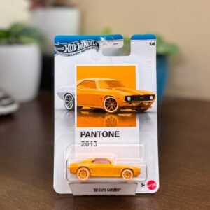 Hot Wheels 69 COPO Camaro Pantone 2013 Silver Series die-cast