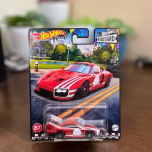 Hot Wheels Porsche 935 Red Boulevard Premium