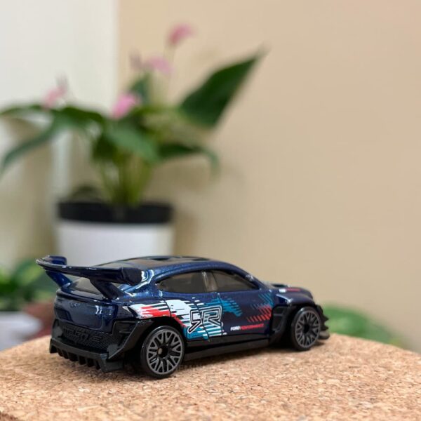 Hot Wheels Ford Mustang Mach-E 1400, Blue (Uncarded)