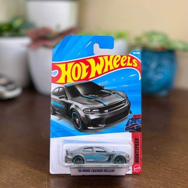 Hot Wheels 20 Dodge Charger Hellcat Grey NightSpeed