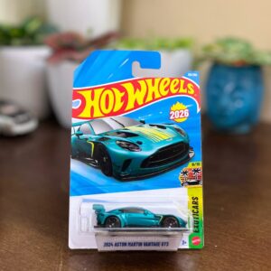 Hot Wheels 2024 Aston Martin Vantage GT Green Exoticars