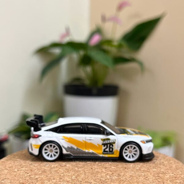 Hot Wheels Premium ’24 Honda Civic Type R #26 Legends Tour diecast