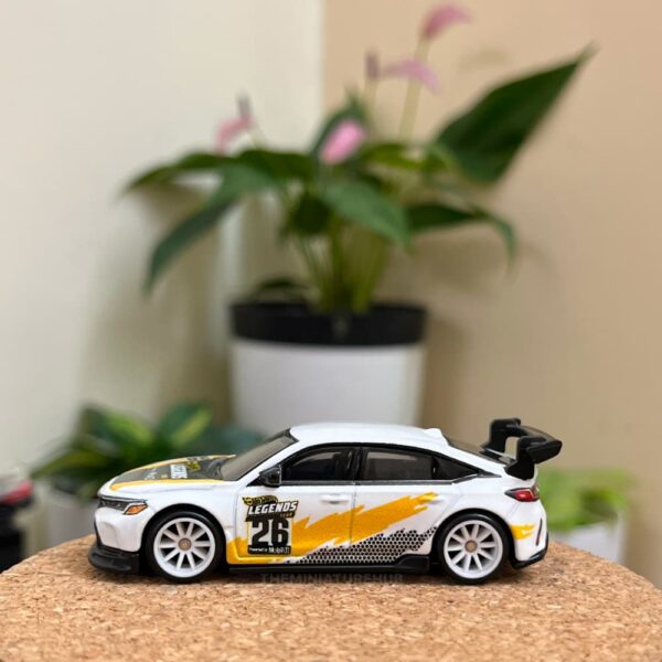 Hot Wheels Premium ’24 Honda Civic Type R #26 Legends Tour diecast