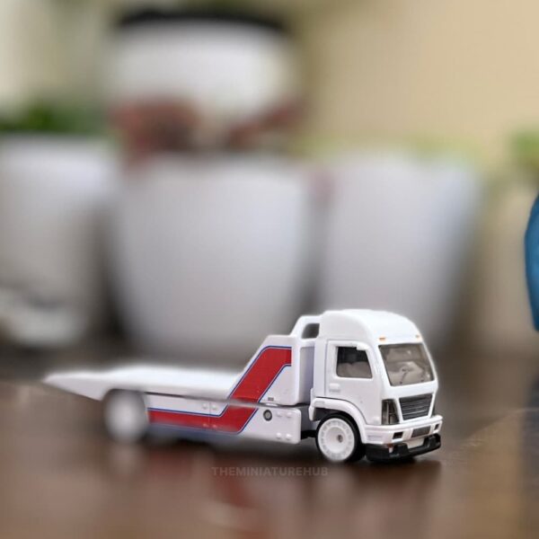 Hot Wheels Premium Aero Lift Transporter White Red Uncarded