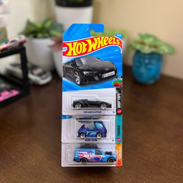 Hot Wheels Audi R8 Spyder Deora Too'nd Time Shifter imported combo set