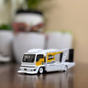 Hot Wheels Kousoku Hauler Team Transport uncarded white Legends Tour transporter