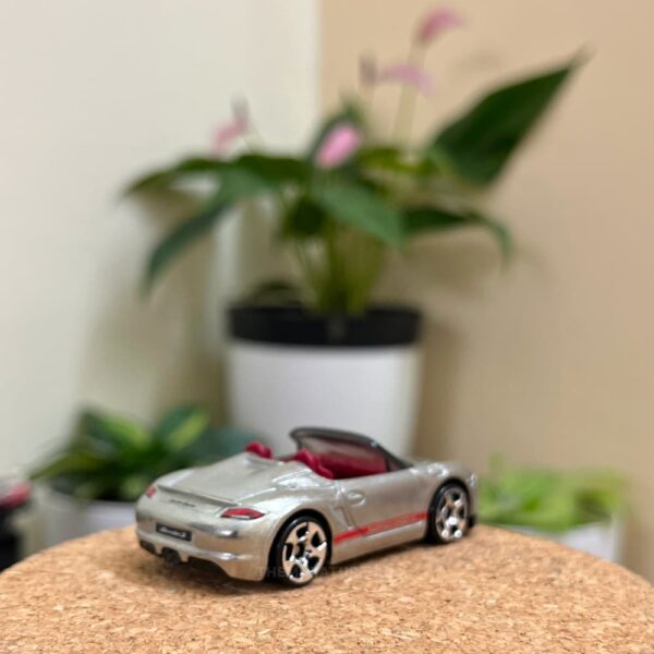 Hot Wheels Porsche Boxster Spyder Zamac uncarded silver finish