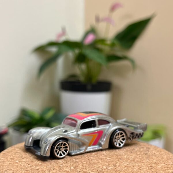 Hot Wheels Volkswagen Käfer Racer Zamac uncarded silver finish