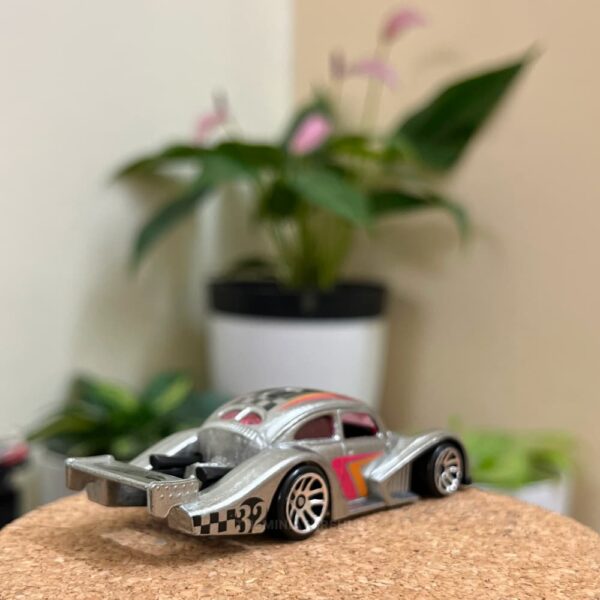 Hot Wheels Volkswagen Käfer Racer Zamac uncarded silver finish